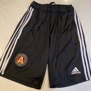 Atlanta United Mens Shorts Size Small